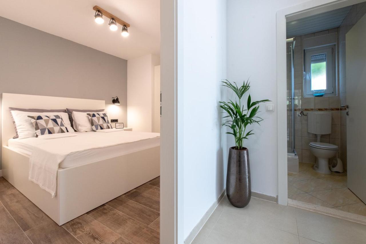 Maslina Apartments Krvavica Eksteriør billede